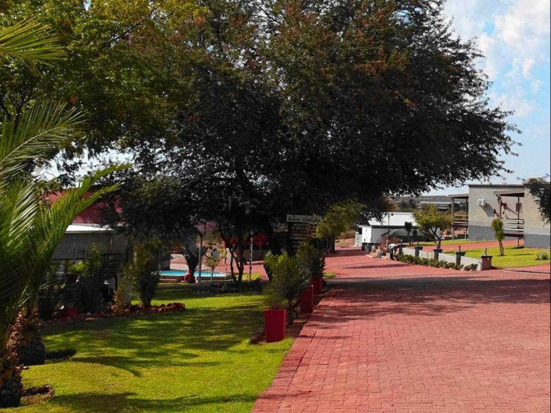 Eden Chalets Windhoek Exterior photo
