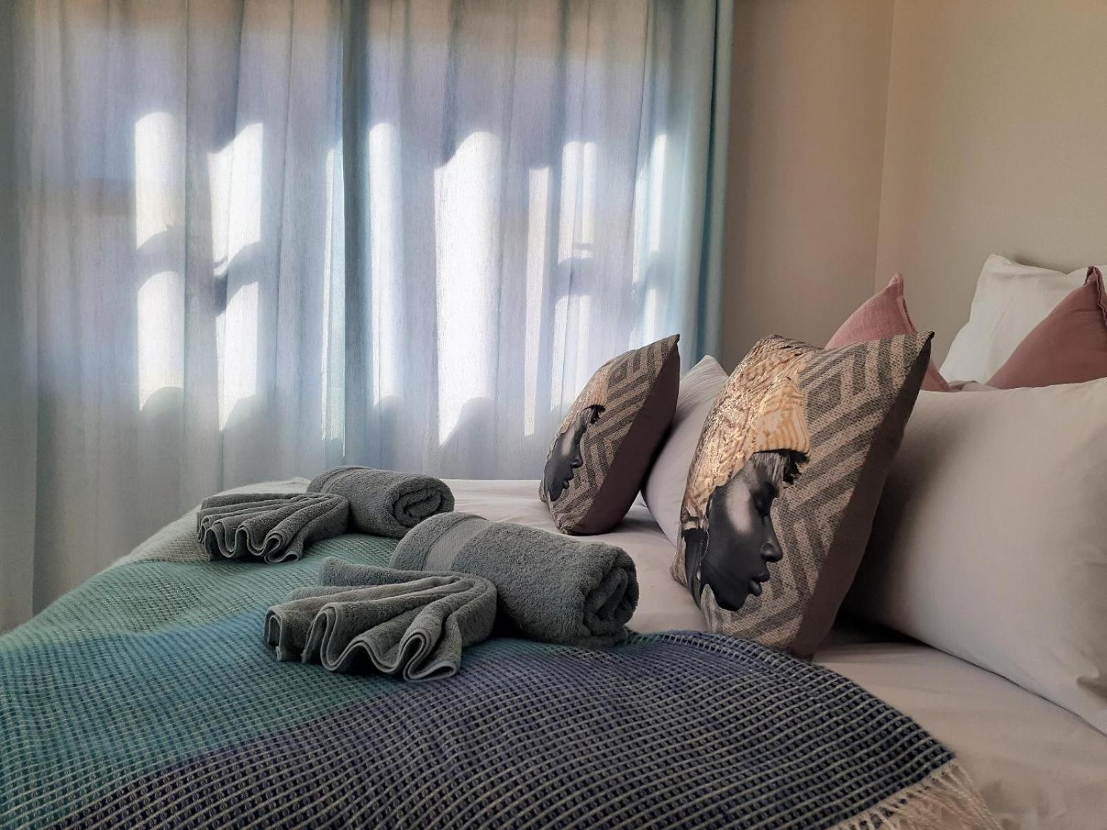 Eden Chalets Windhoek Room photo