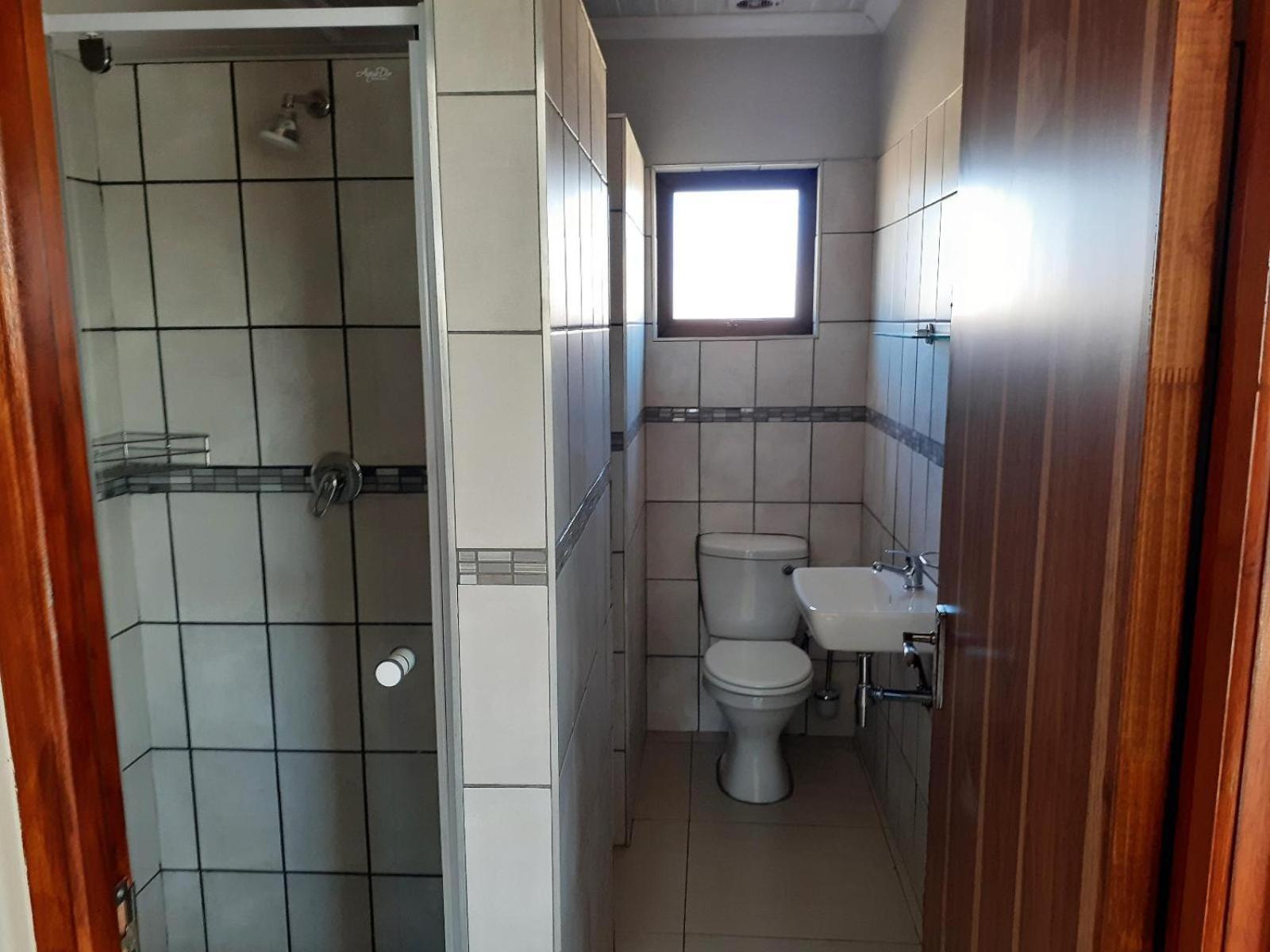 Eden Chalets Windhoek Room photo